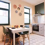 Appartamento Stilvoll Wohnen Im Ruhigen Hinterhaus - Salt Weißenfels