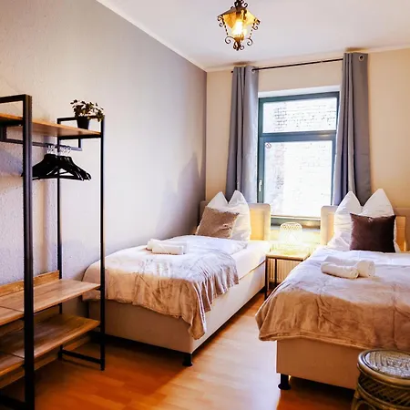 Stilvoll Wohnen Im Ruhigen Hinterhaus - Salt Lägenhet Weißenfels