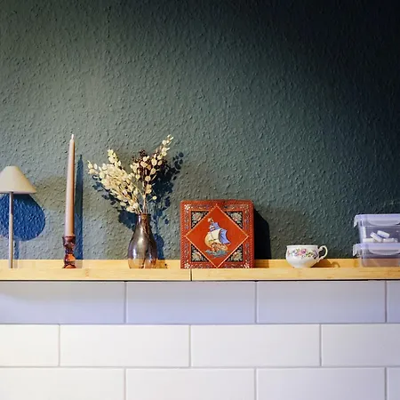 Lägenhet Stilvoll Wohnen Im Ruhigen Hinterhaus - Salt