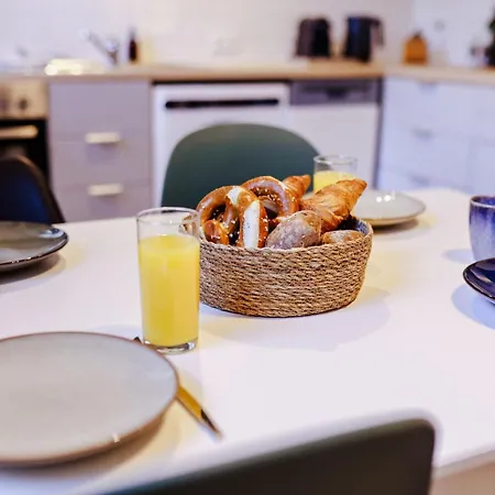 Stilvoll Wohnen Im Ruhigen Hinterhaus - Salt * Weißenfels